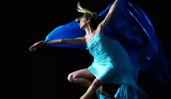 舞动疗愈 小图.jpg